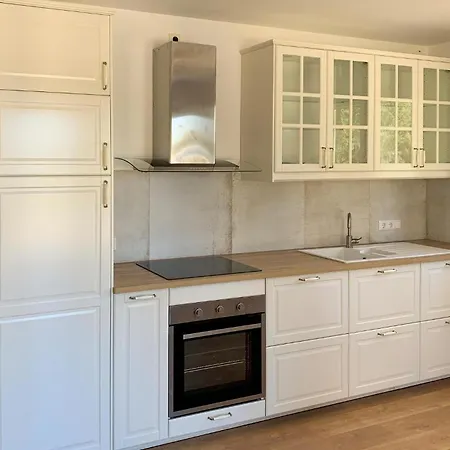 Stunning In With Sauna Appartamento